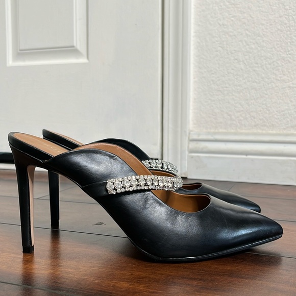 Kurt Geiger Shoes - Kurt Geiger London Women's Duke Leather Heeled Mules Black size 41 Crystals